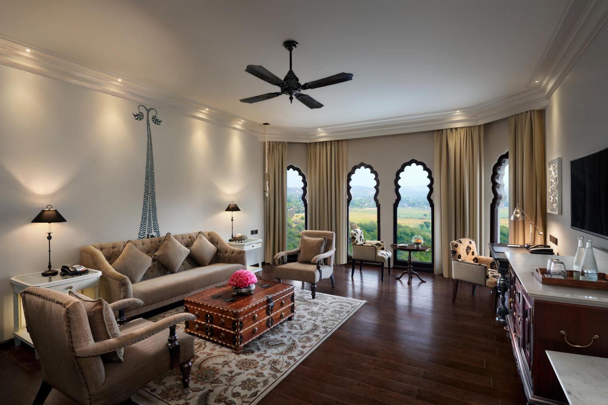 Hotel Fairmont Jaipur Exterior foto A suite at The Oberoi Agra